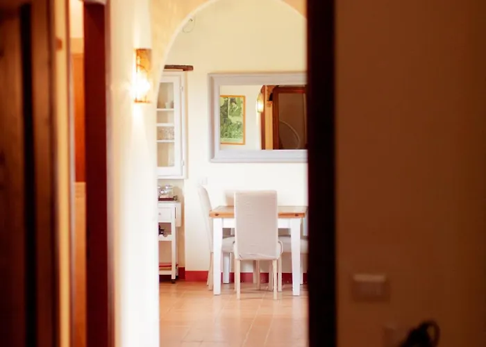 Fontegirasole - A Fontanaro Paciano