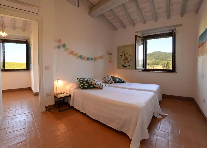 Fontegirasole - A Fontanaro * Paciano